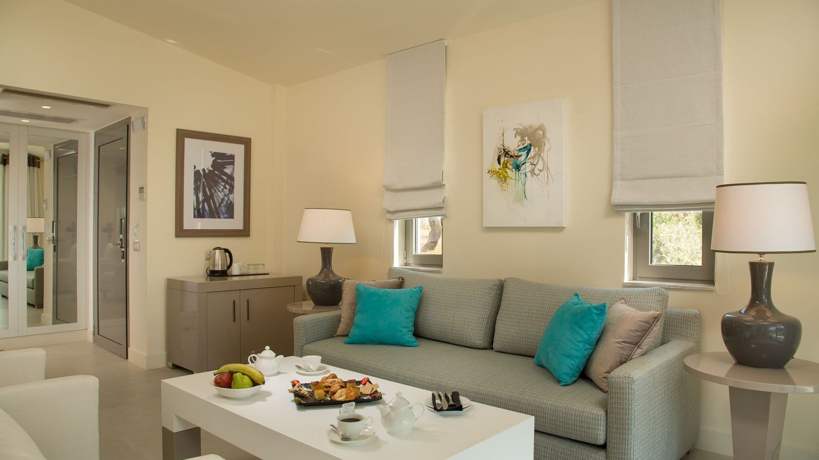 rooms-superior-panorama-bungalow-suite-with-jacuzzi