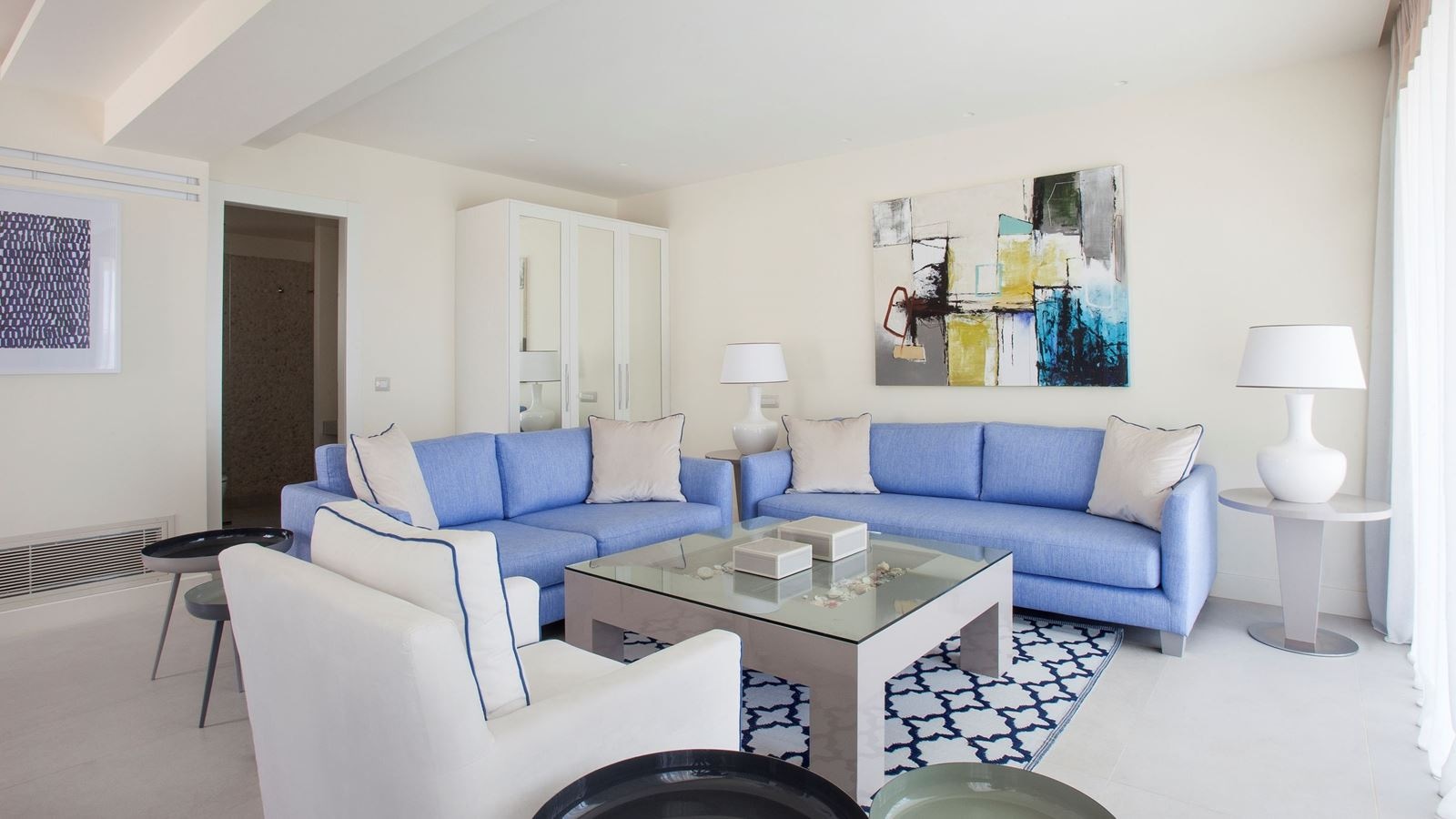 rooms-deluxe-panorama-villa-with-pool