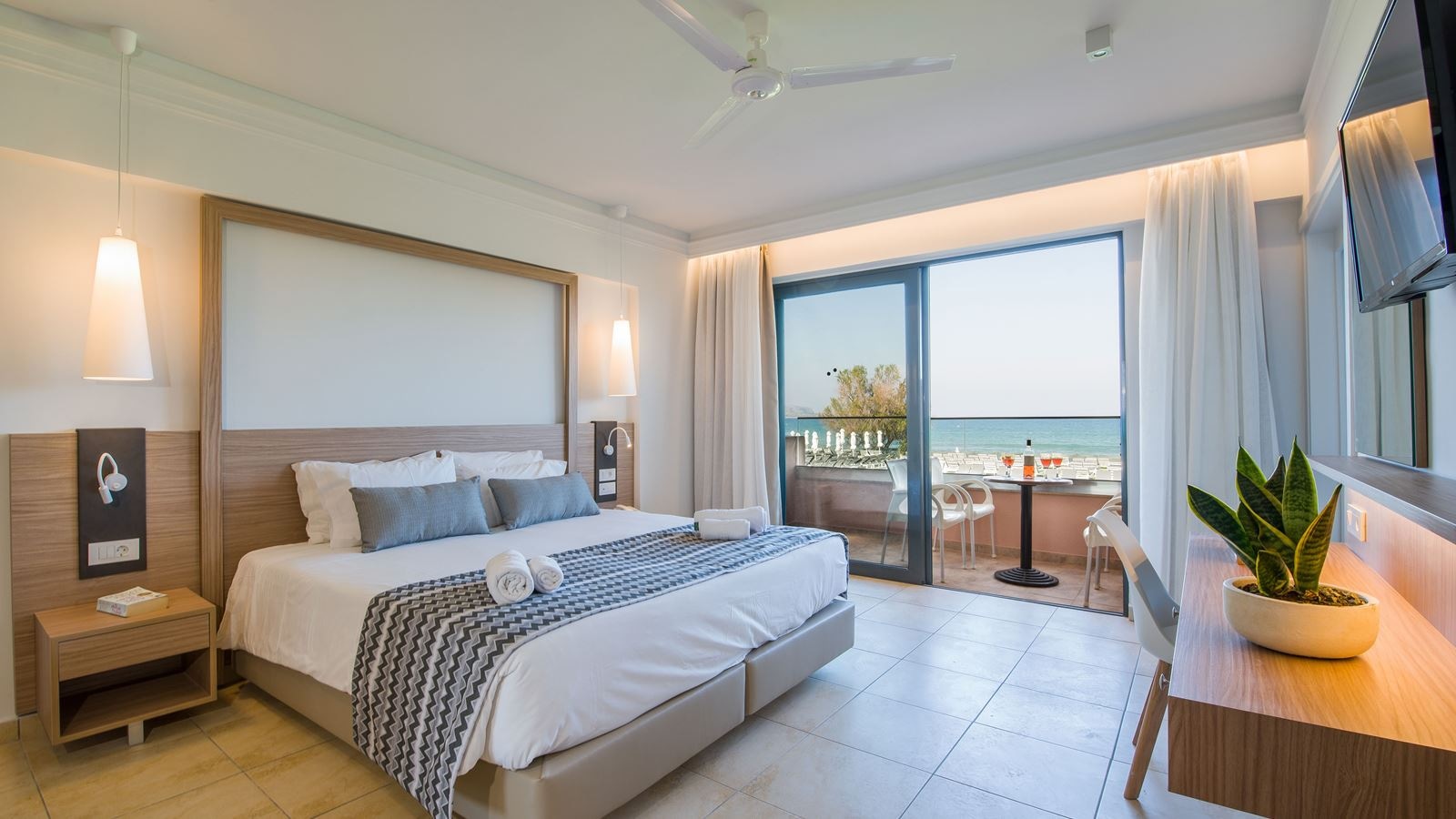 rooms-junior-suite