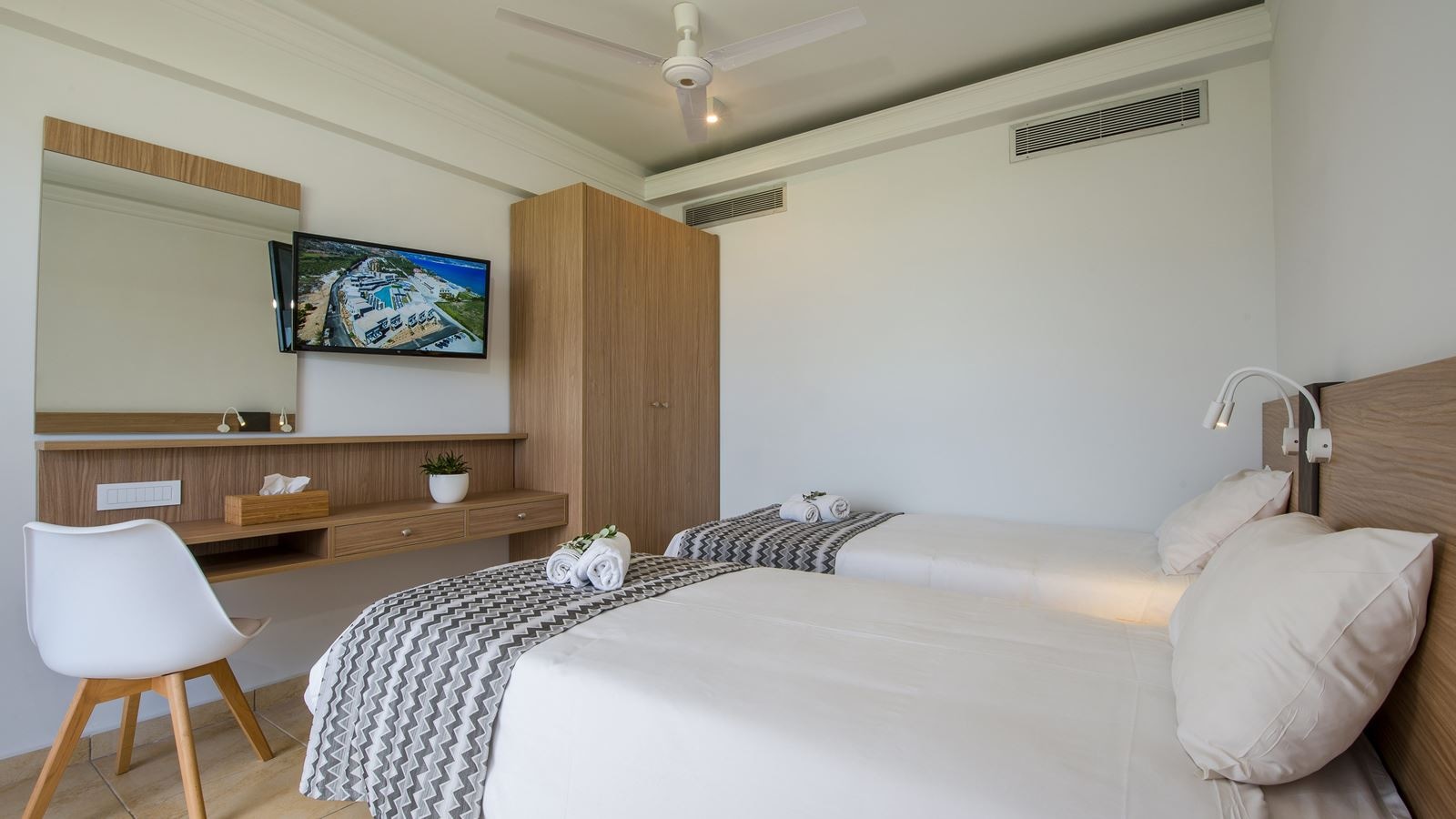 rooms-junior-suite