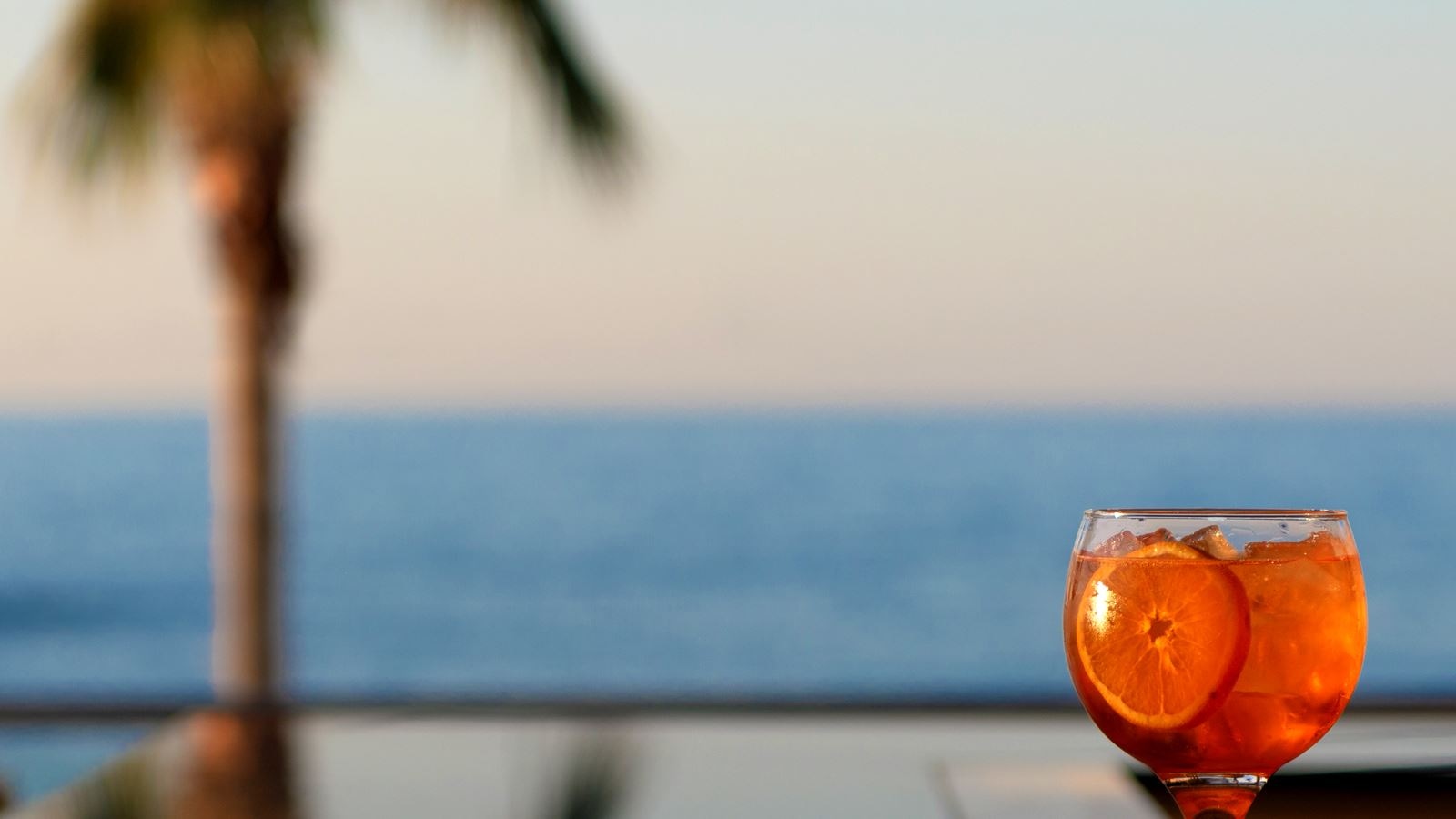 bars-sunset-cocktail-bar