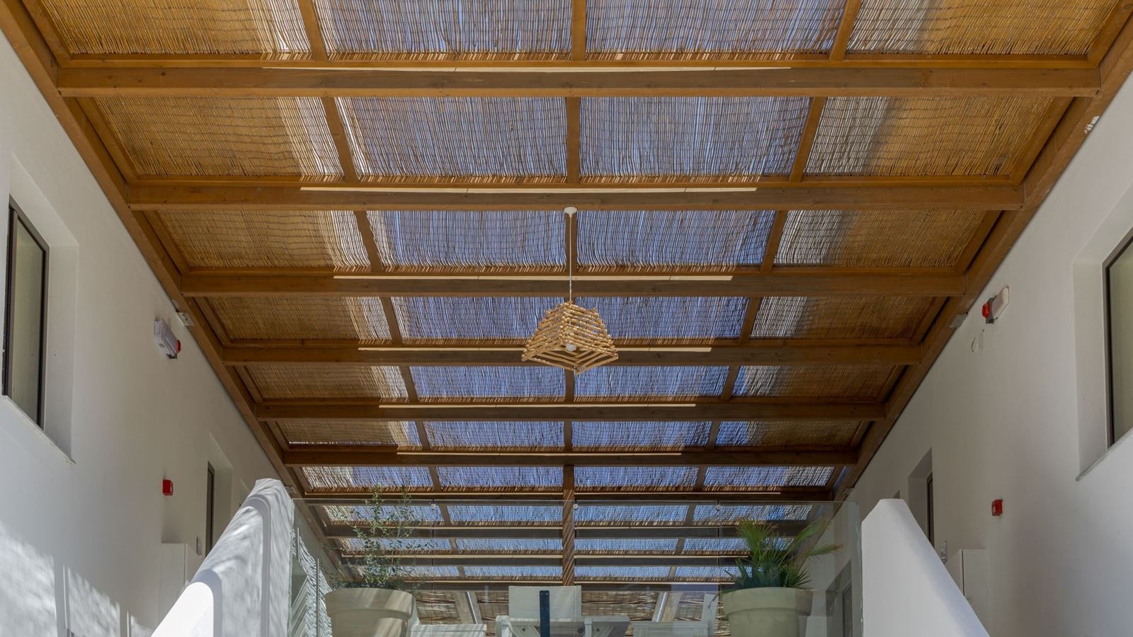 rooms-luxury-grand-suit-sea-view-terrace