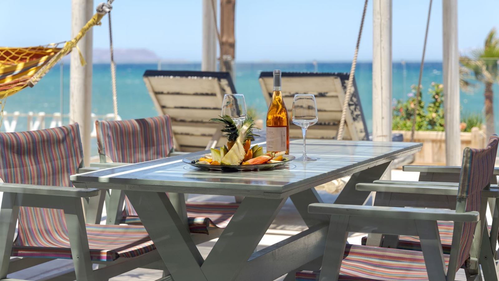 rooms-luxury-grand-suit-sea-view-terrace