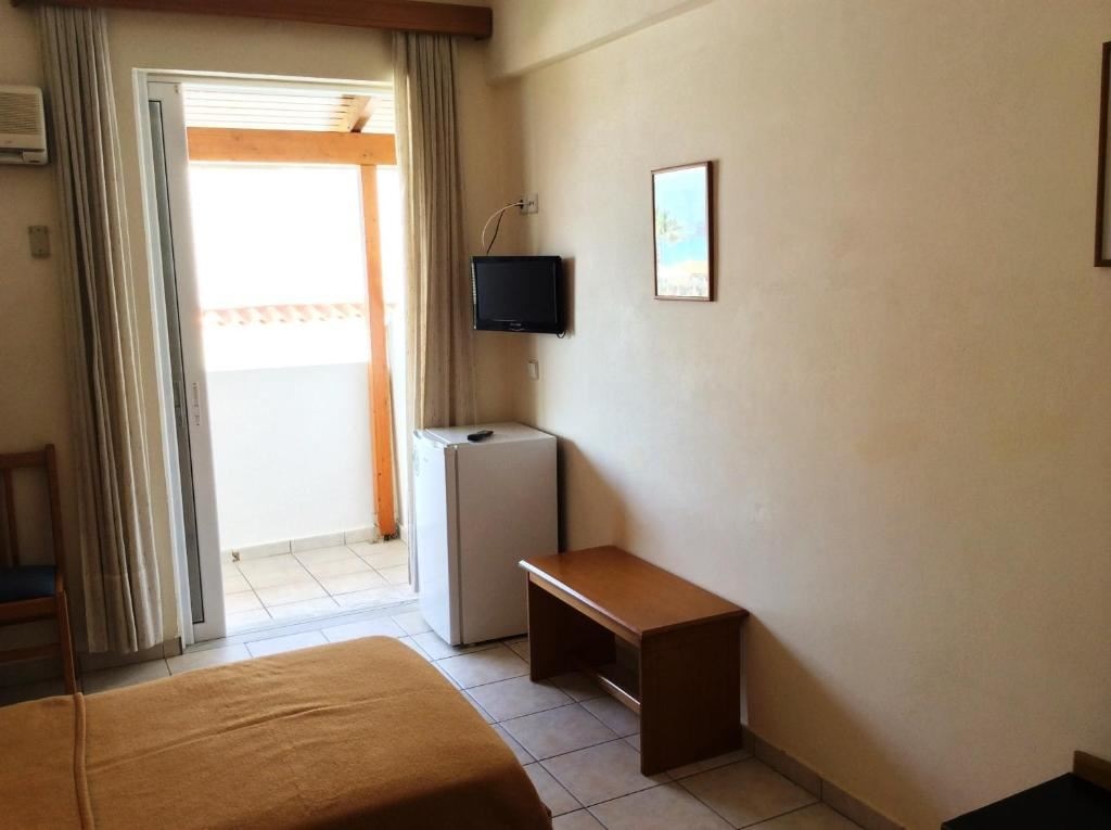 rooms-room-triple-side-sea-view