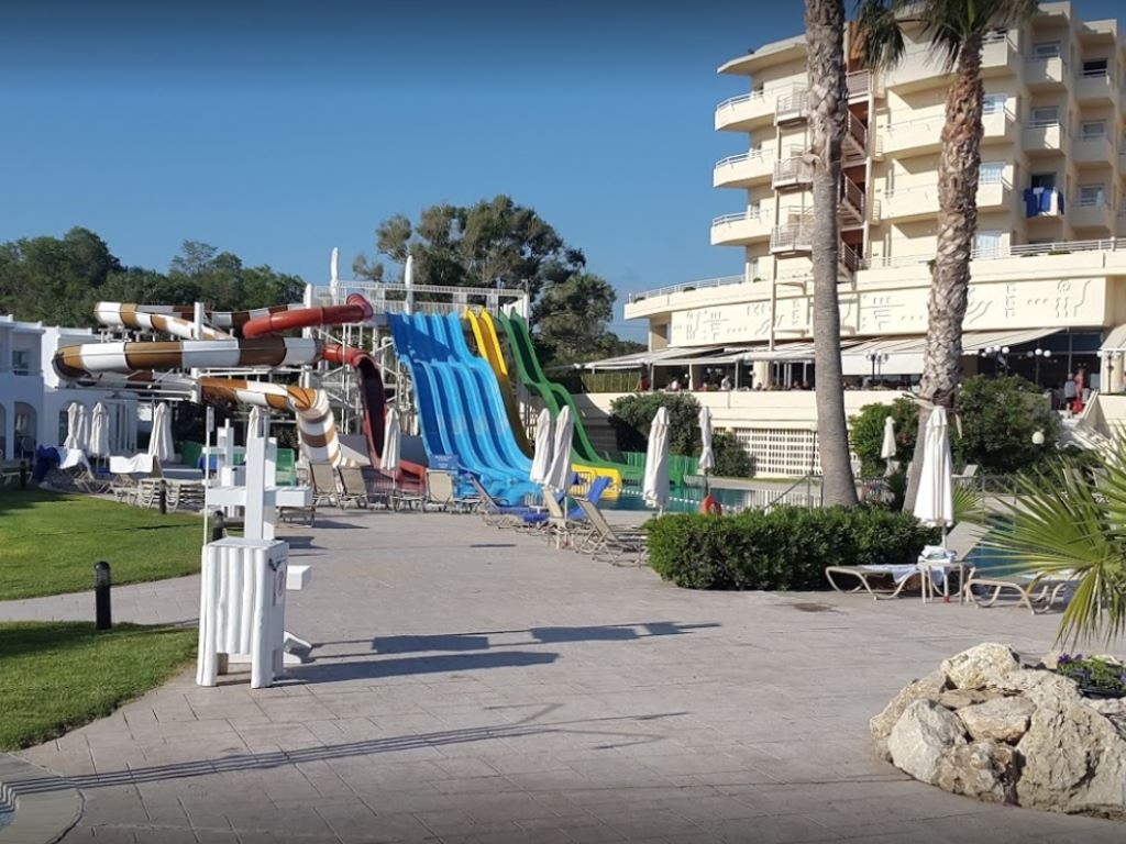 water-park-water-park