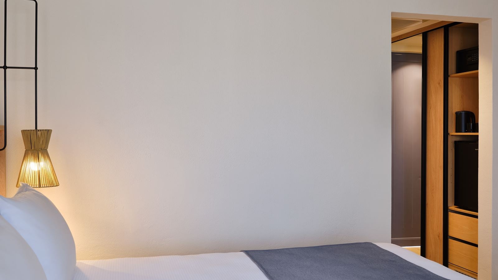 rooms-double-inland-view