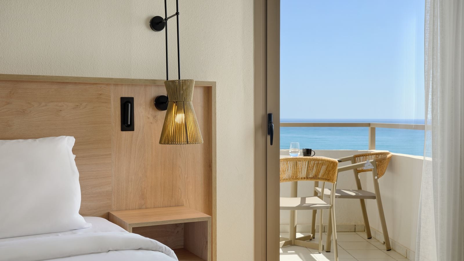 rooms-triple-sea-view