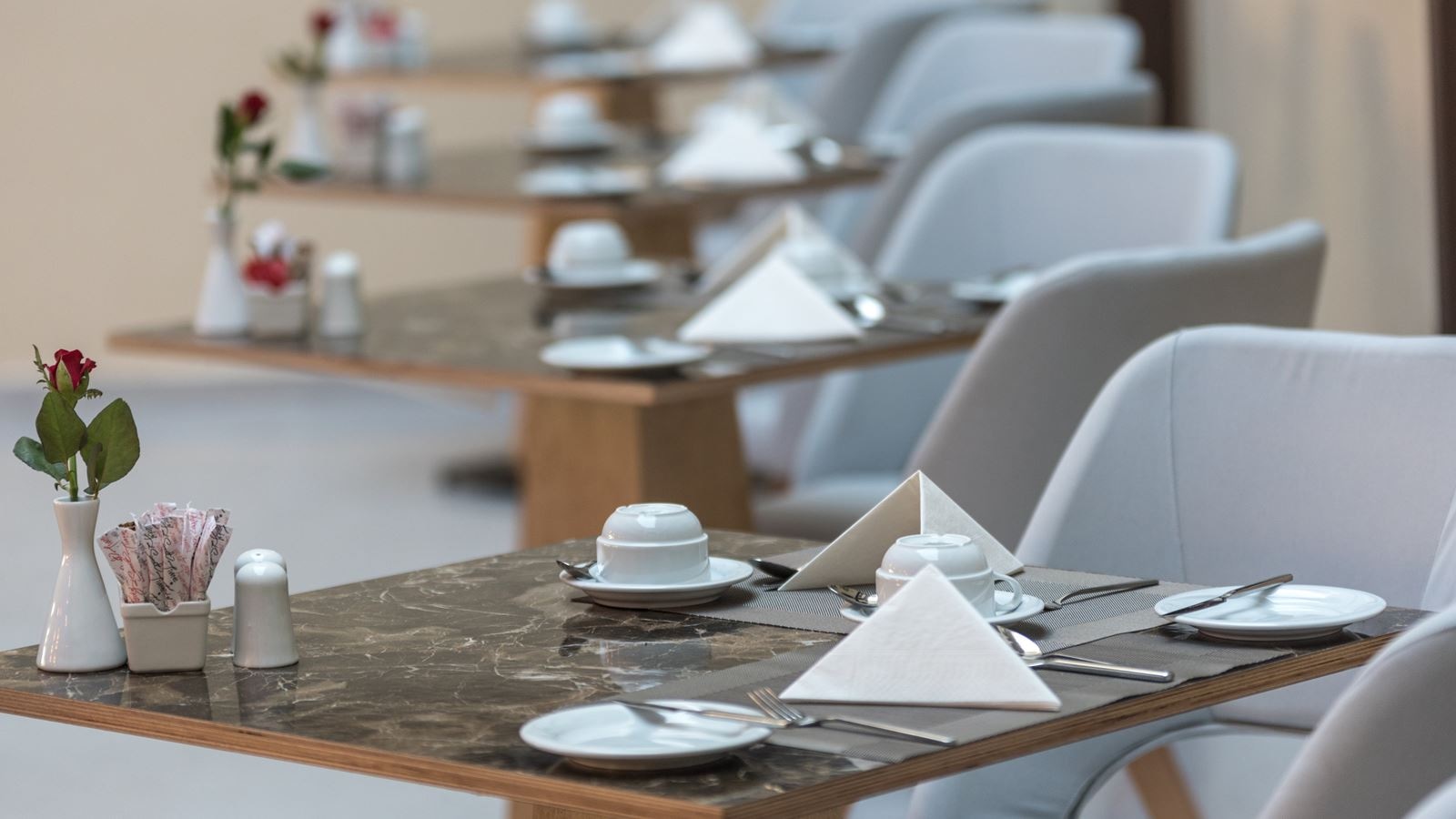 restaurants-restaurany-pigy