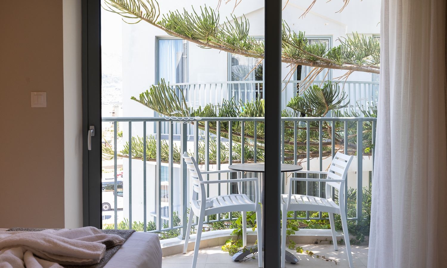 rooms-double-room-balcony