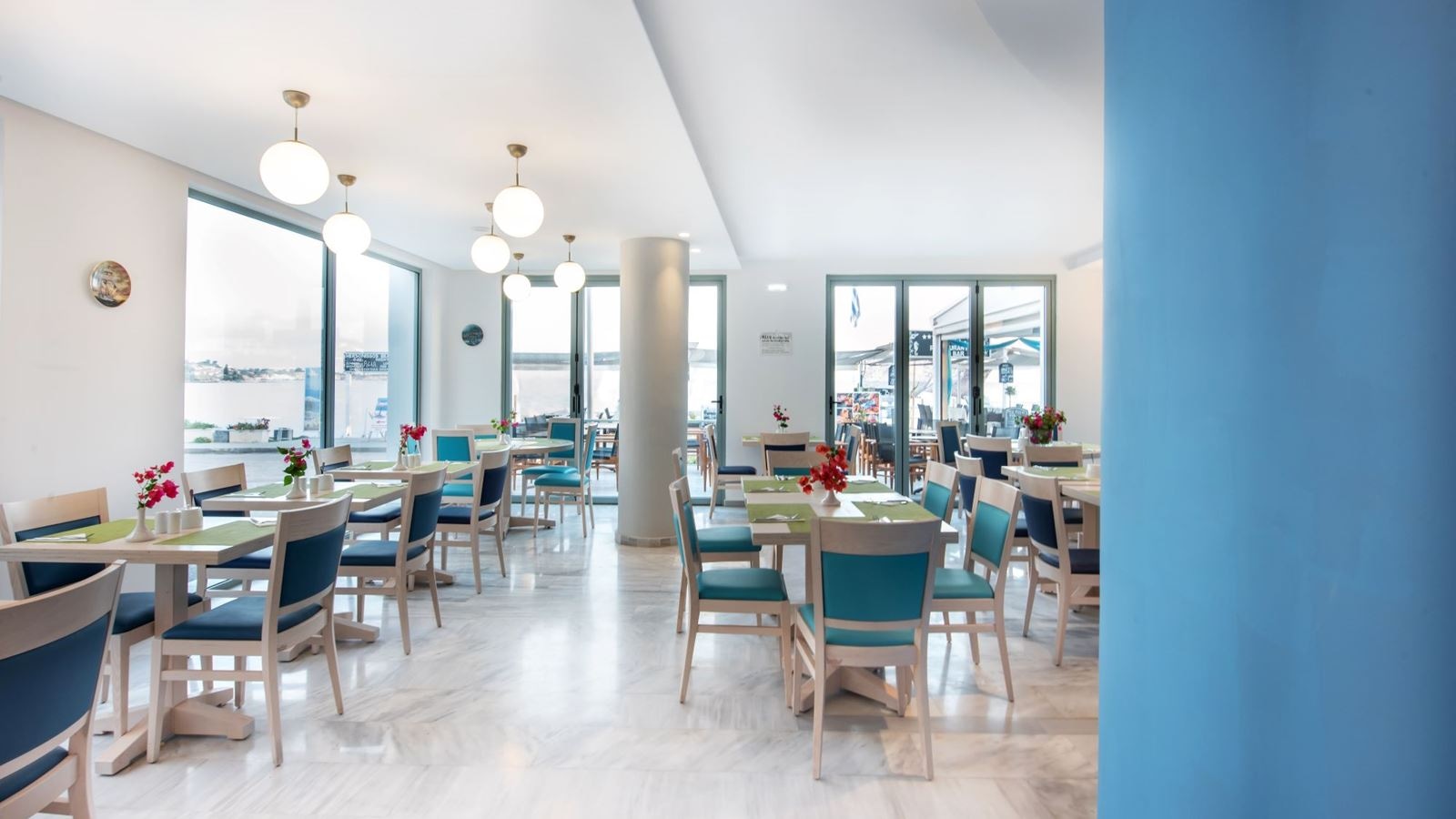 restaurants-breakfast-area