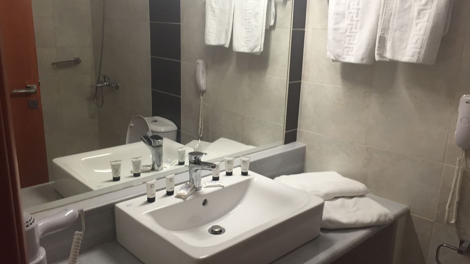 rooms-doubletriple-room