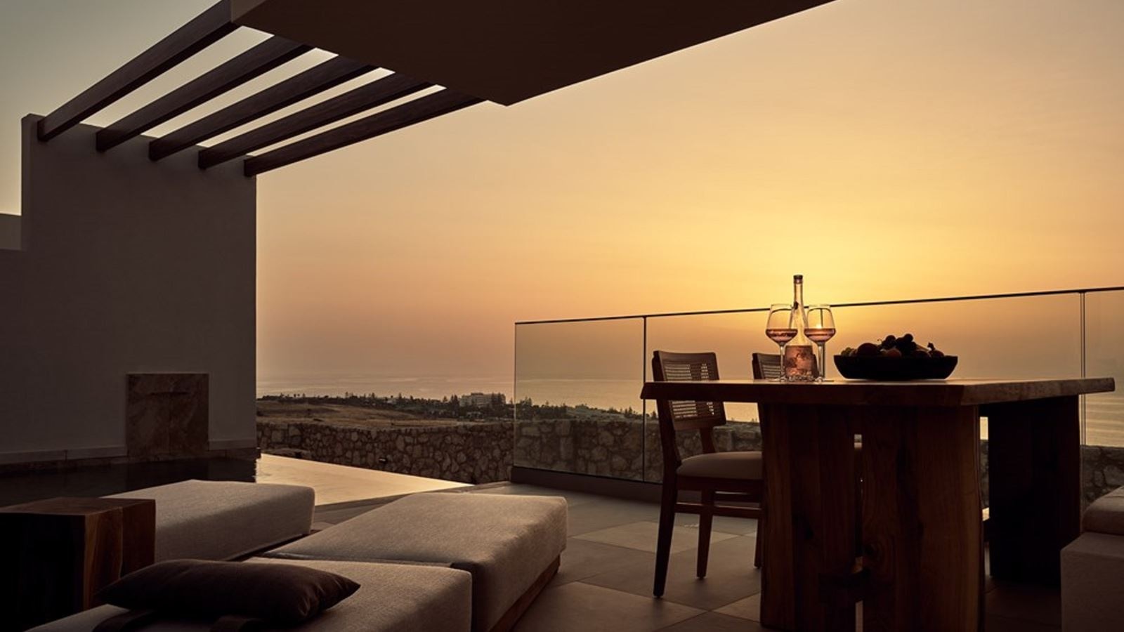 rooms-elite-suite-sea-view-with-infinity-private-pool