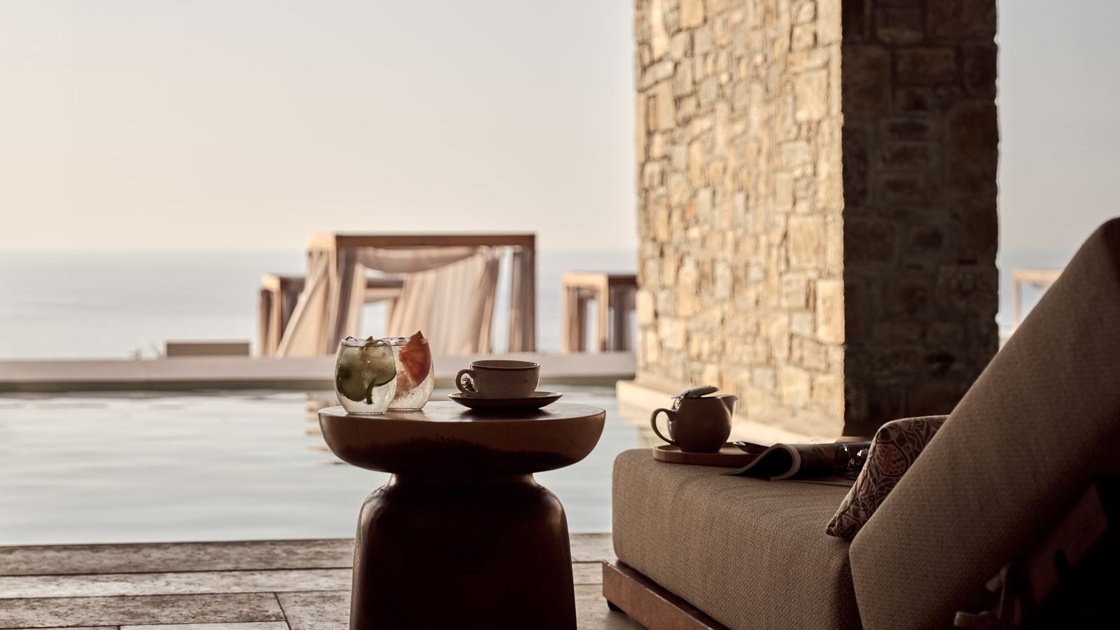 pools-outdoor--indoor-pool