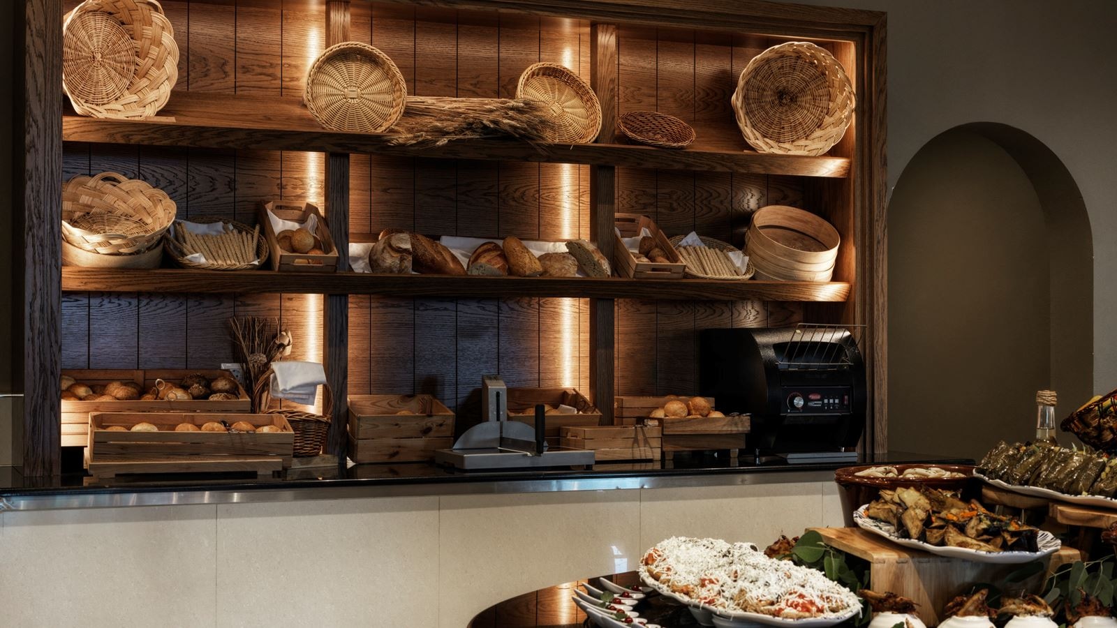restaurants-aphrodite-food-hall