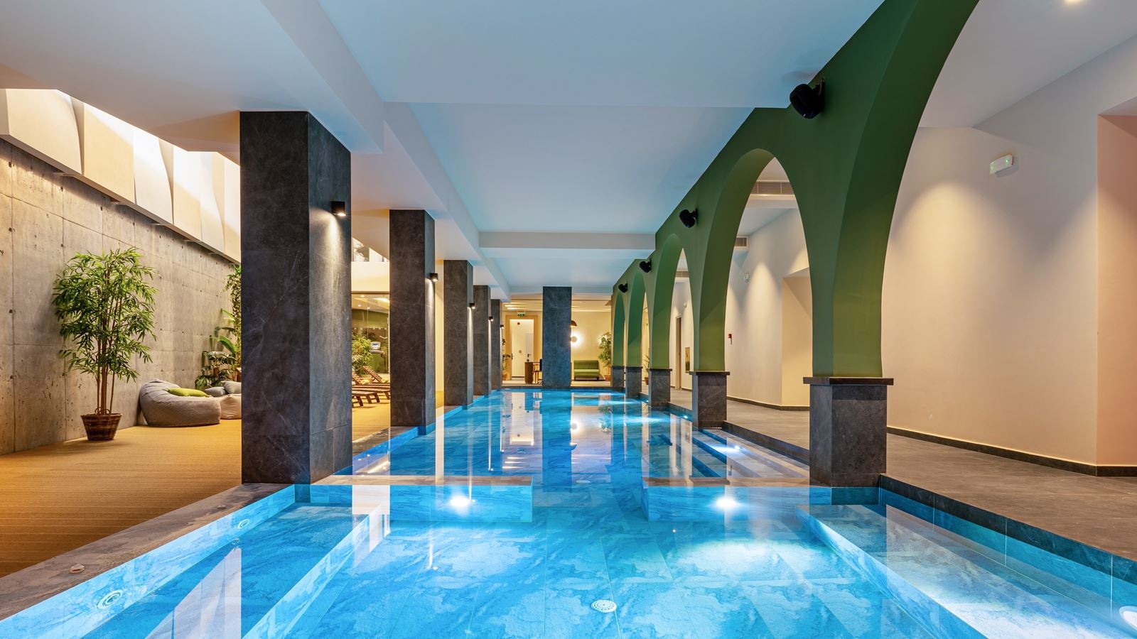 pools-indoor-pool