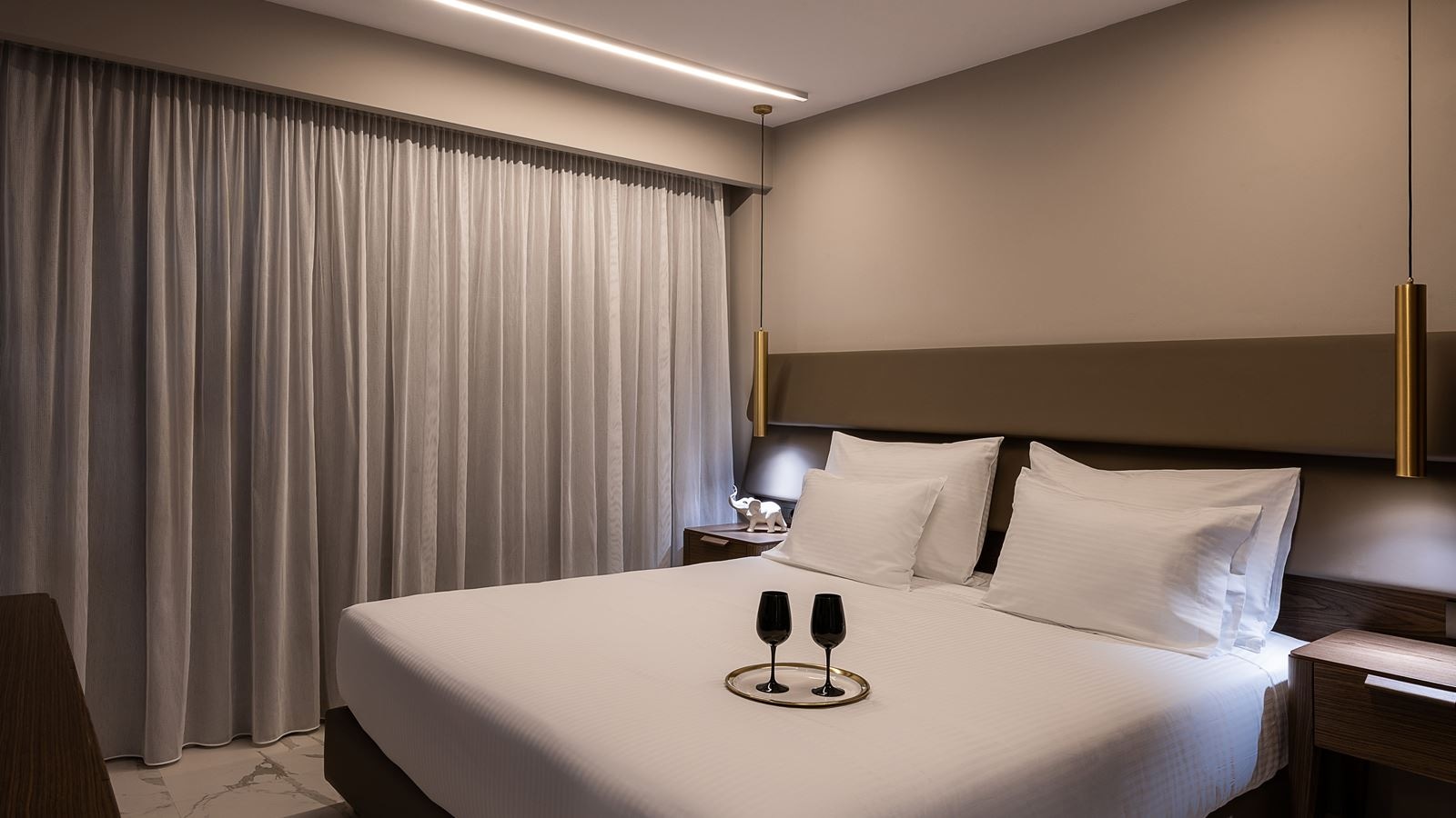 rooms-serenity-suite-1-bedroom-gardenpoolview-balcony-or-terrac