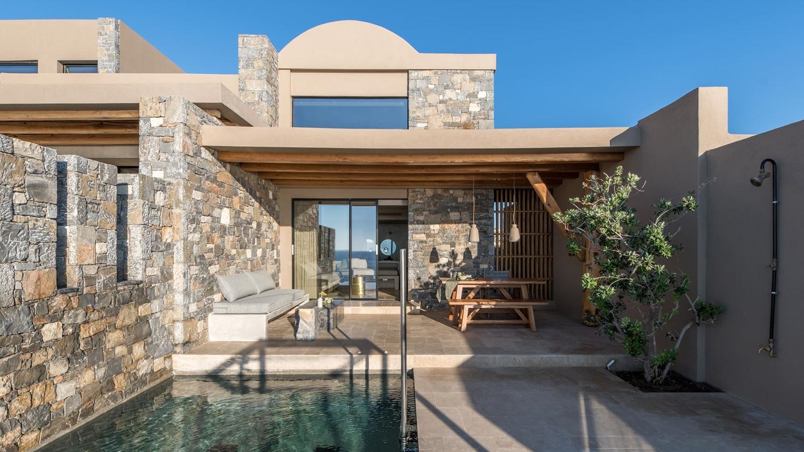 rooms-loft-suite-sea-view-private-pool