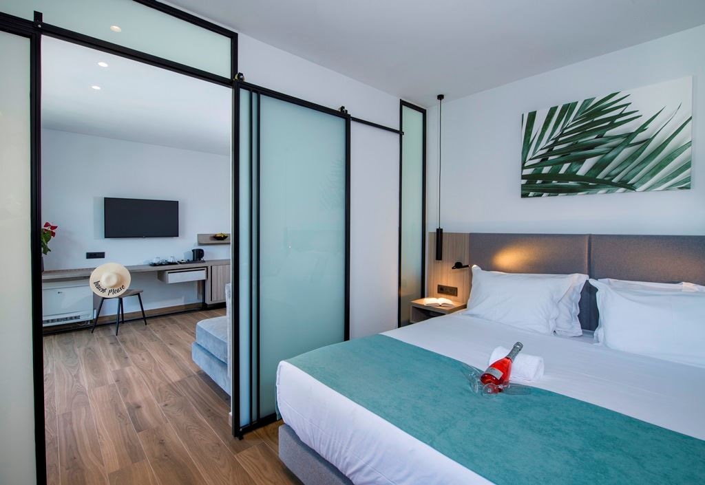 rooms-grand-superior-room