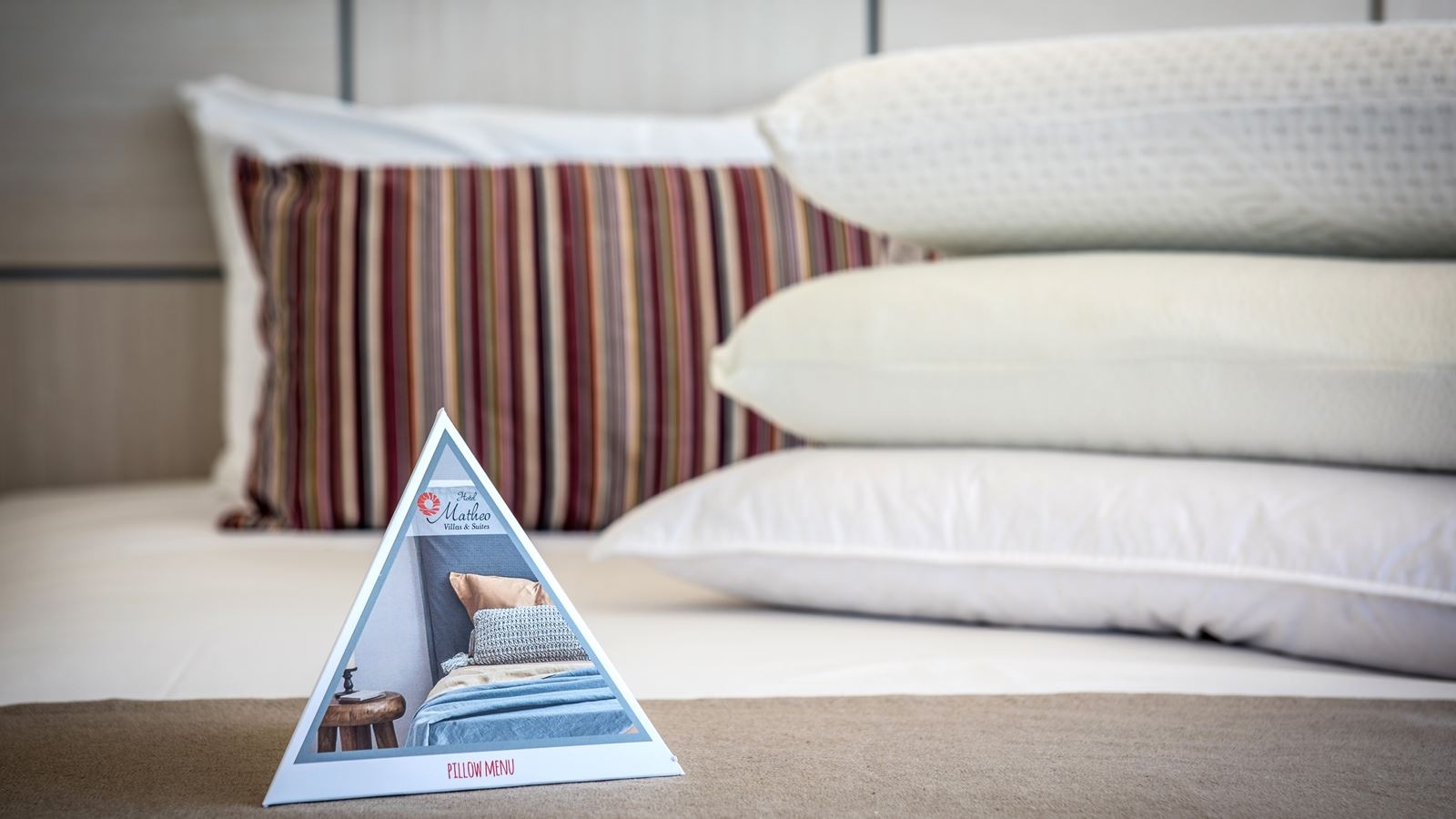 rooms-room-superior-double-side-sea-view