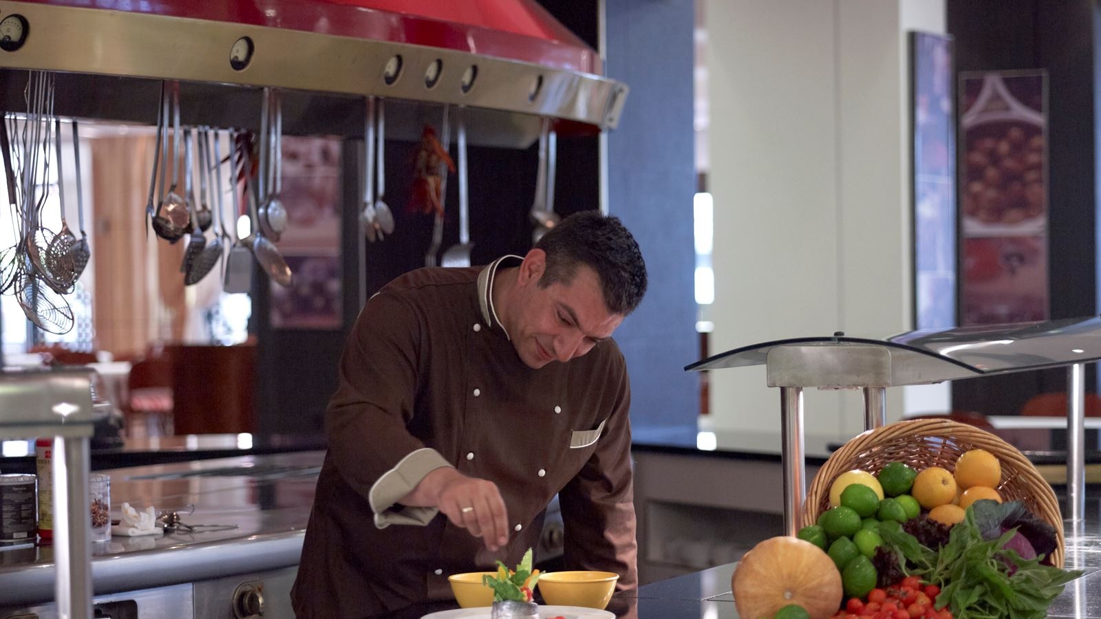 restaurants-main-building