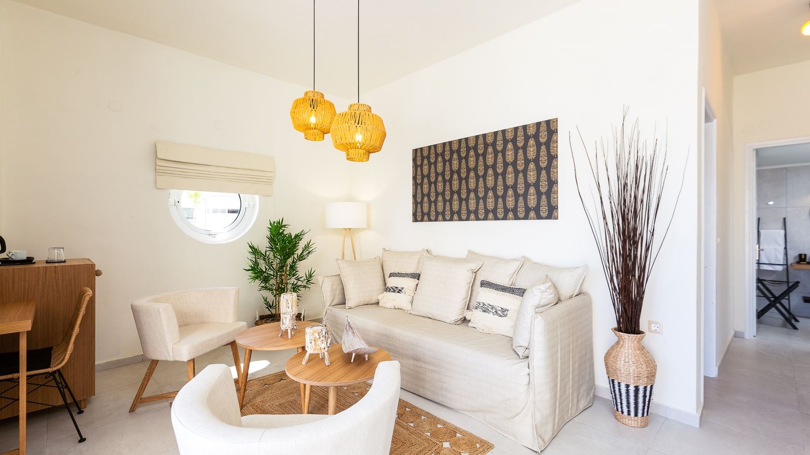 rooms-superior-room-side-sea-view