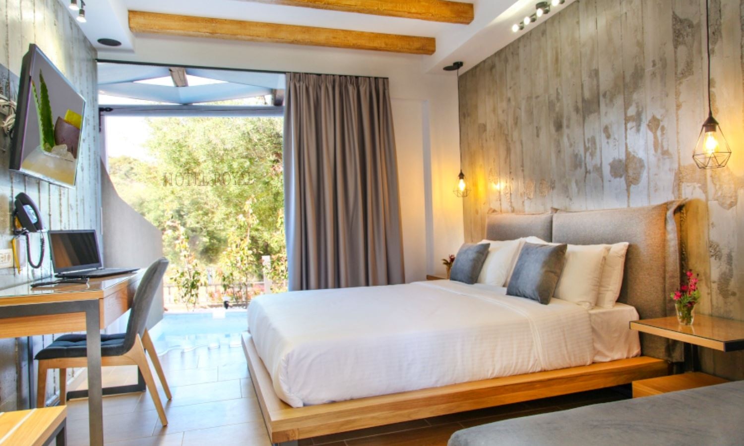 rooms-suite-junior-privatepool