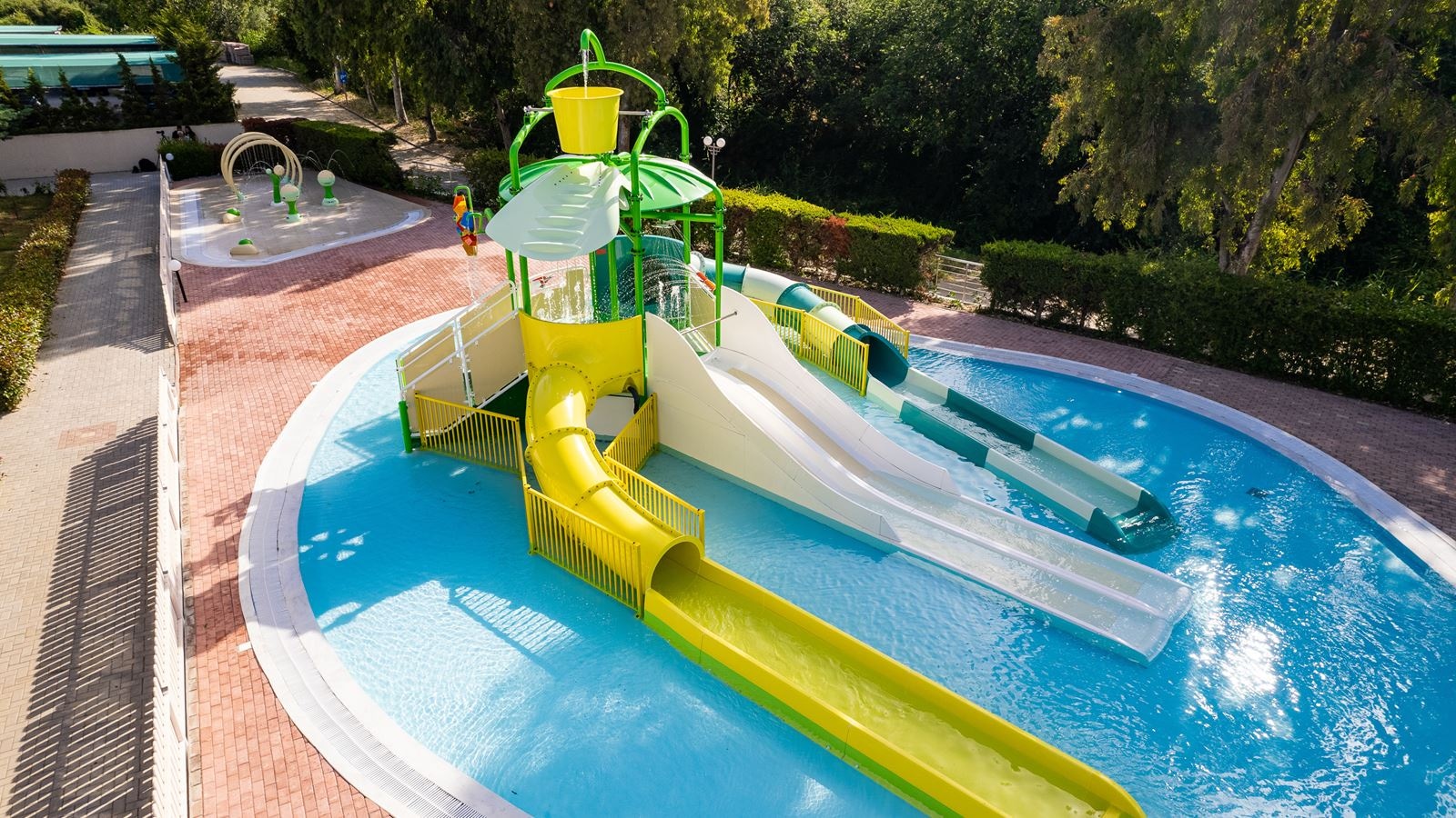 water-park-water-park