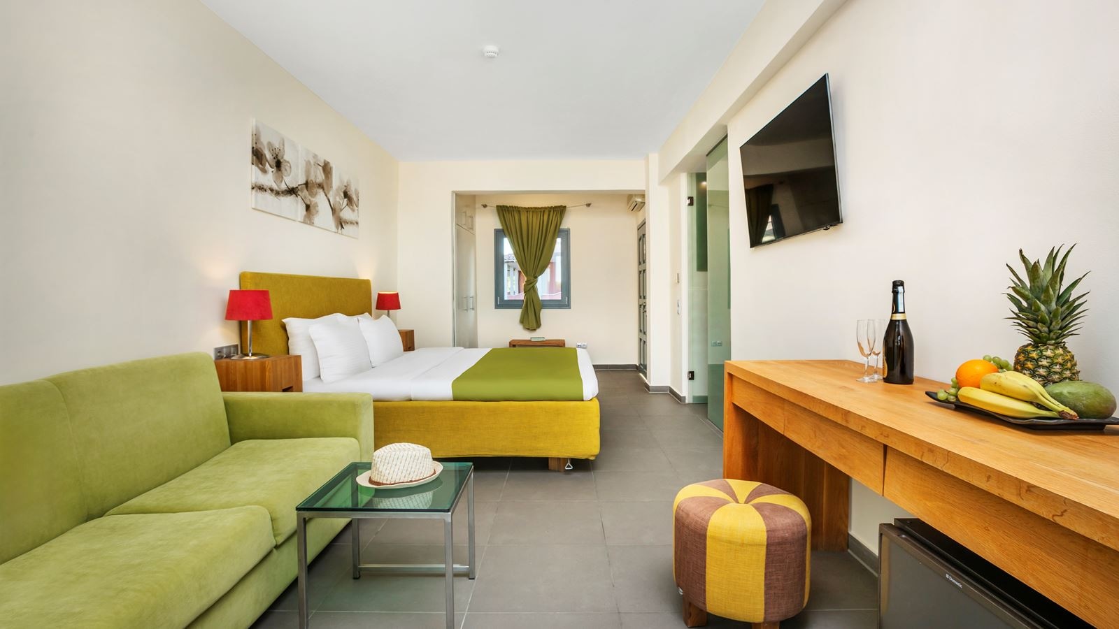 rooms-suite-junior