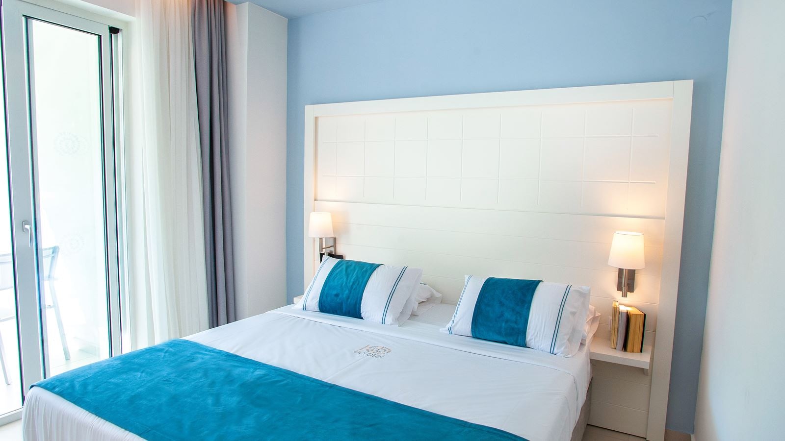 rooms-double-or-twin-standard