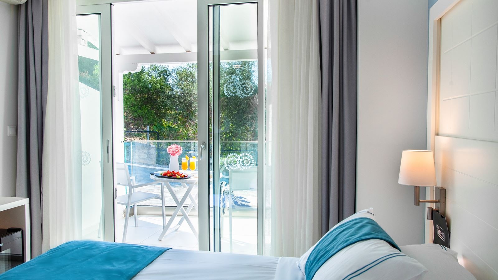 rooms-superior-room-garden-view