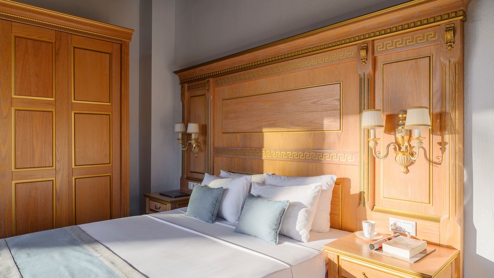 rooms-family-room-ssv