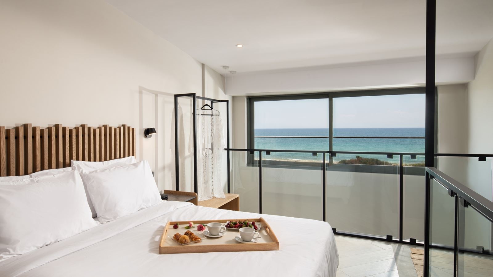 rooms-suite-loft-seafront