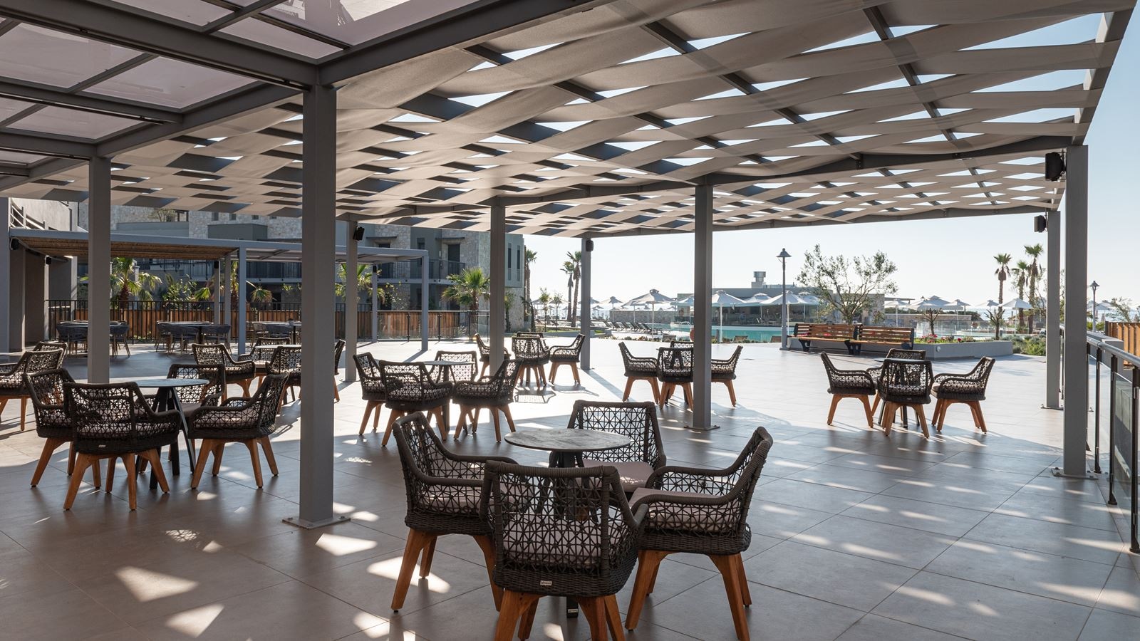 bars-pancratium-lobby-bar