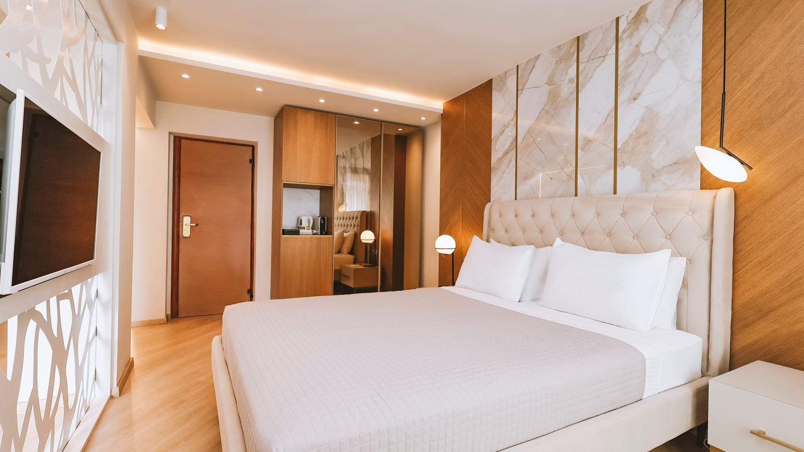 rooms-executive-suite-sea-view