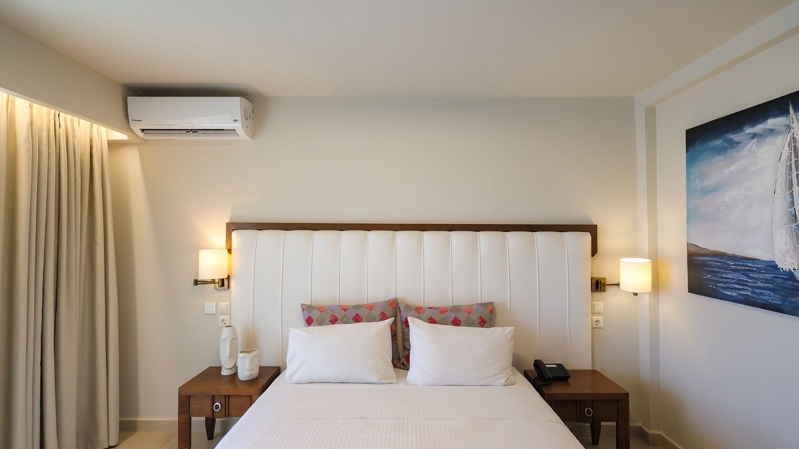 rooms-room-superior-double-partialseaview