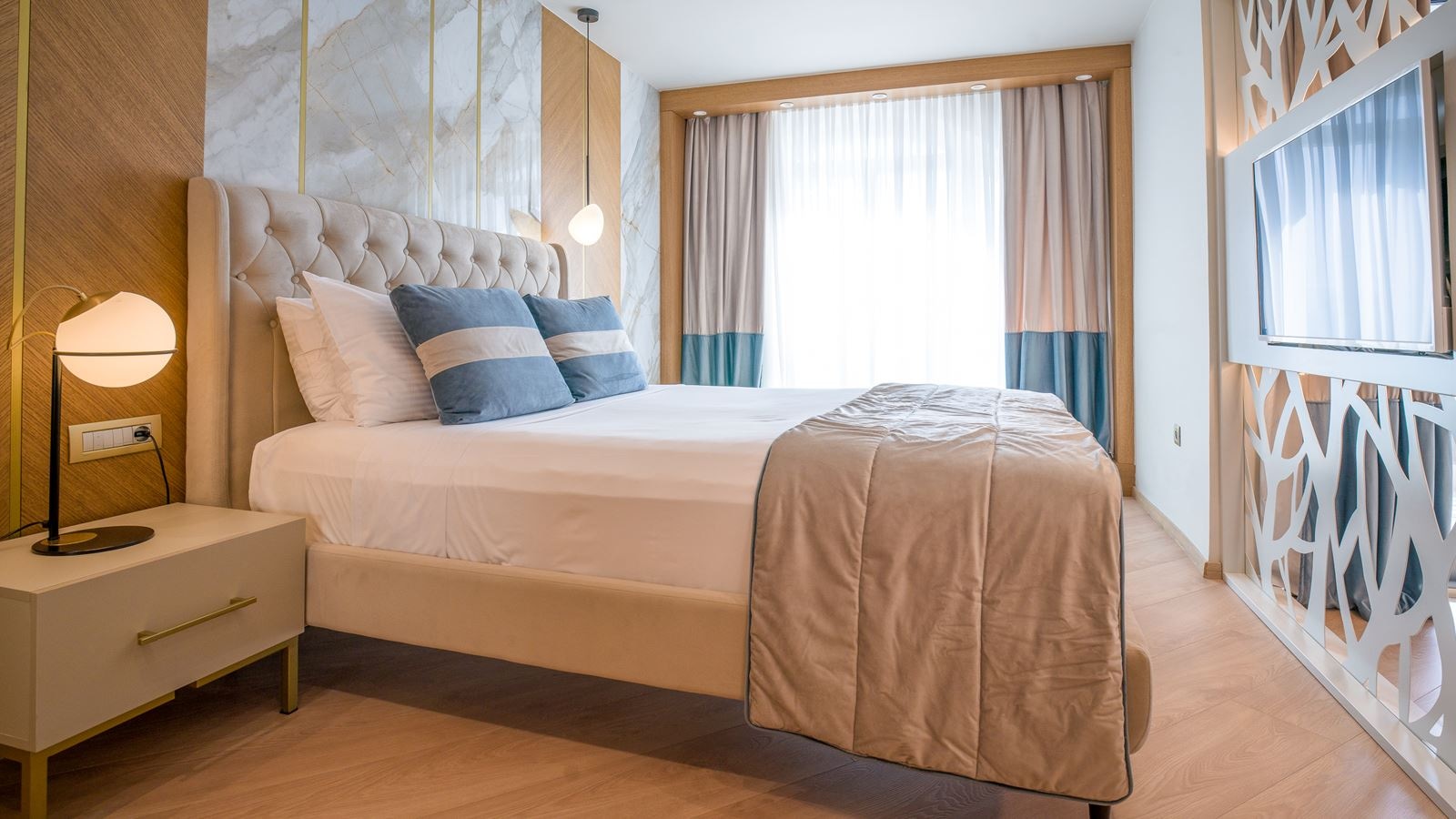 rooms-executive-suite-sea-view