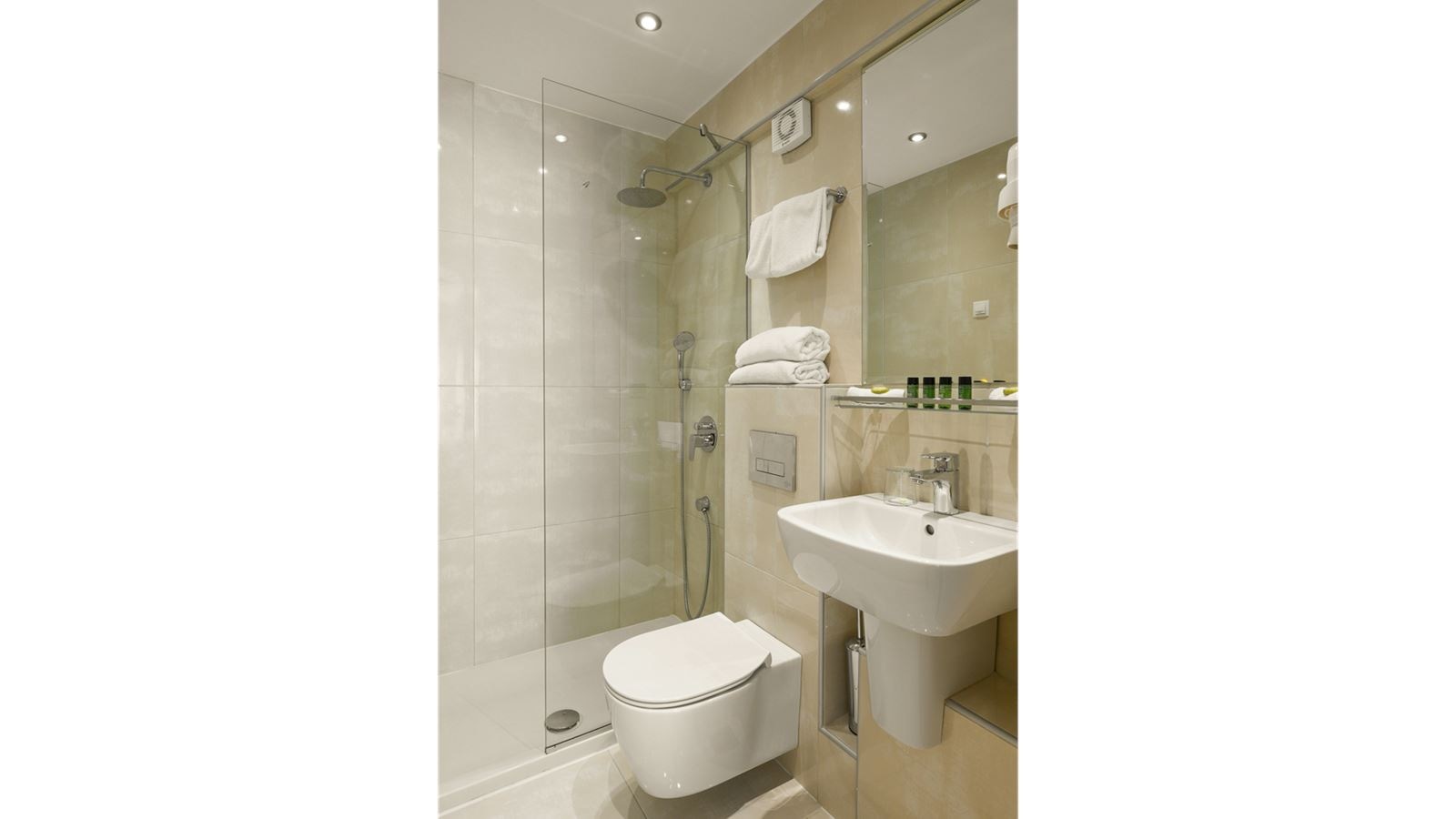 rooms-room-superior-double-partialseaview