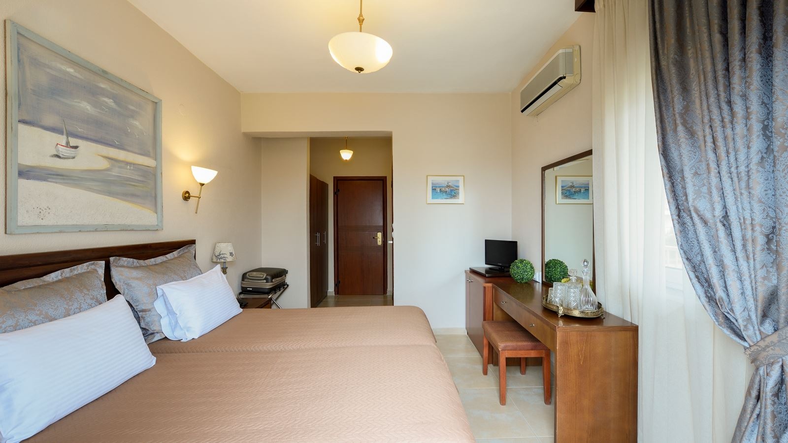 rooms-double-standard-room