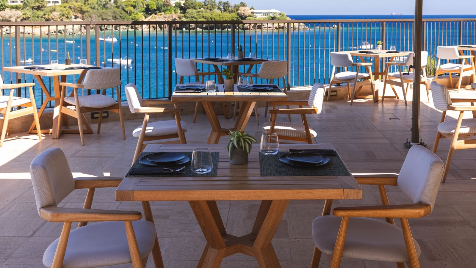 restaurants-main-restaurant