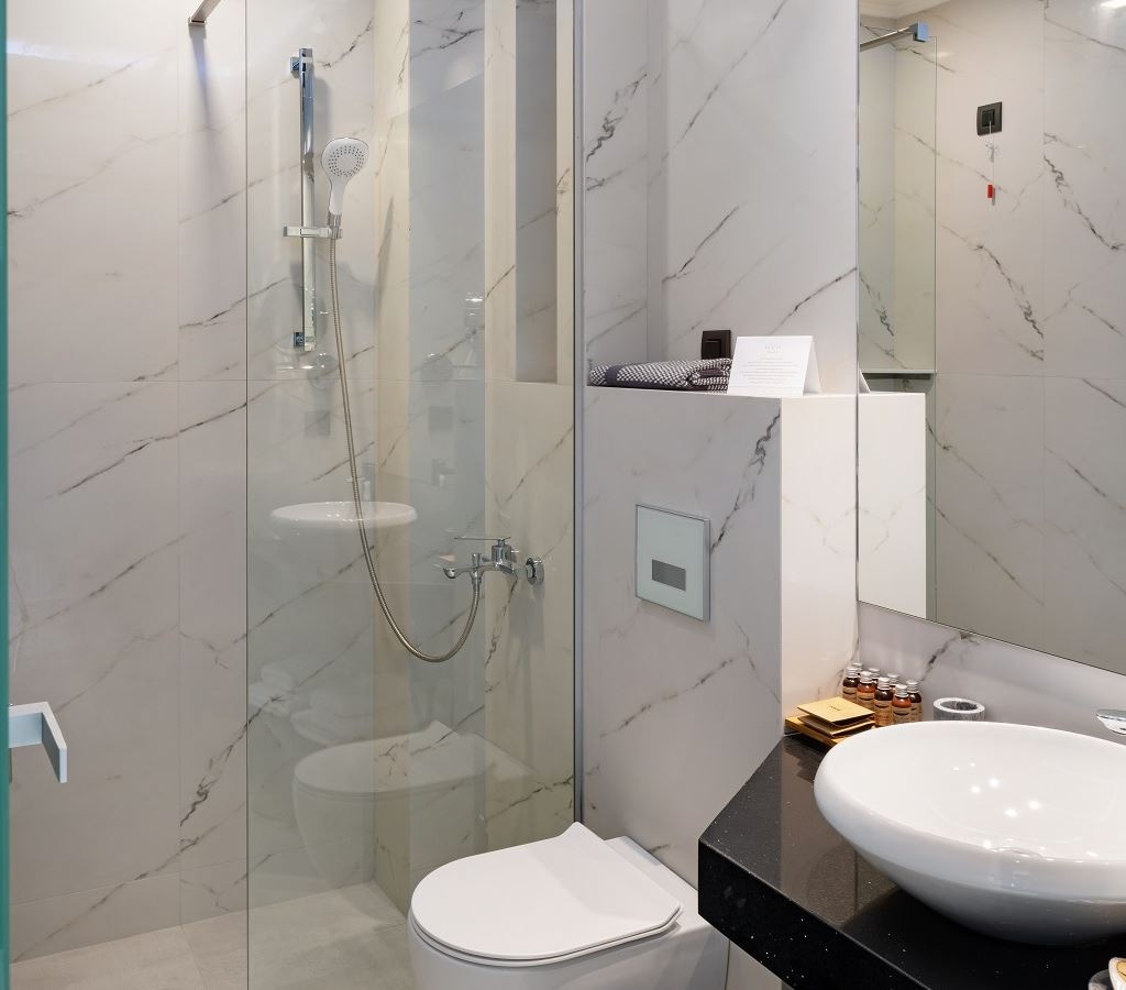 rooms-superior-side-sea-view-room