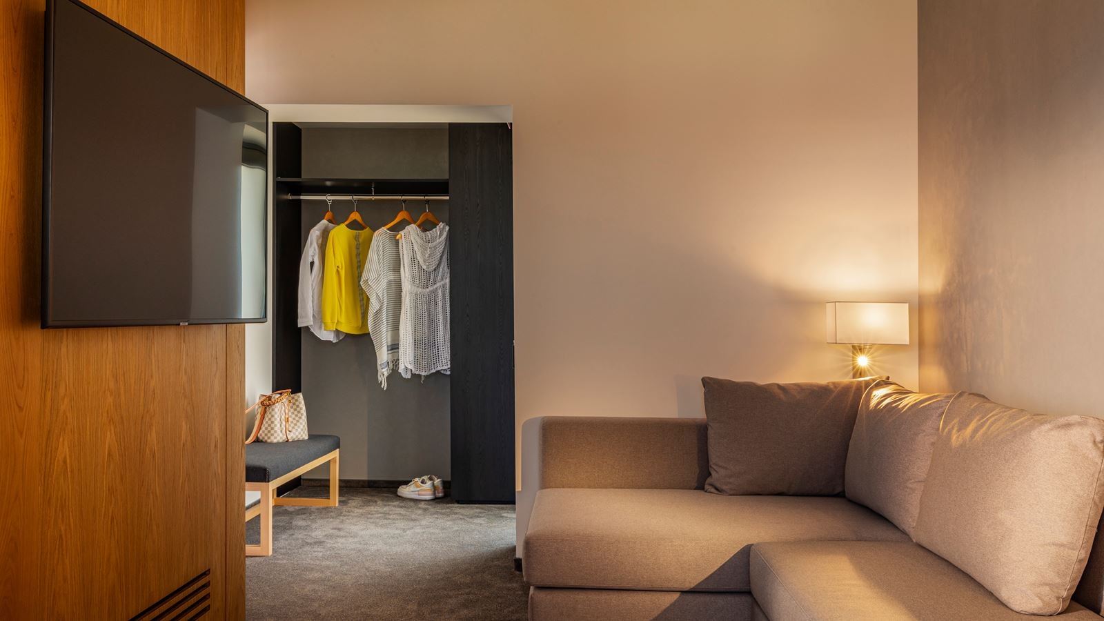 rooms-mediterranean-suite