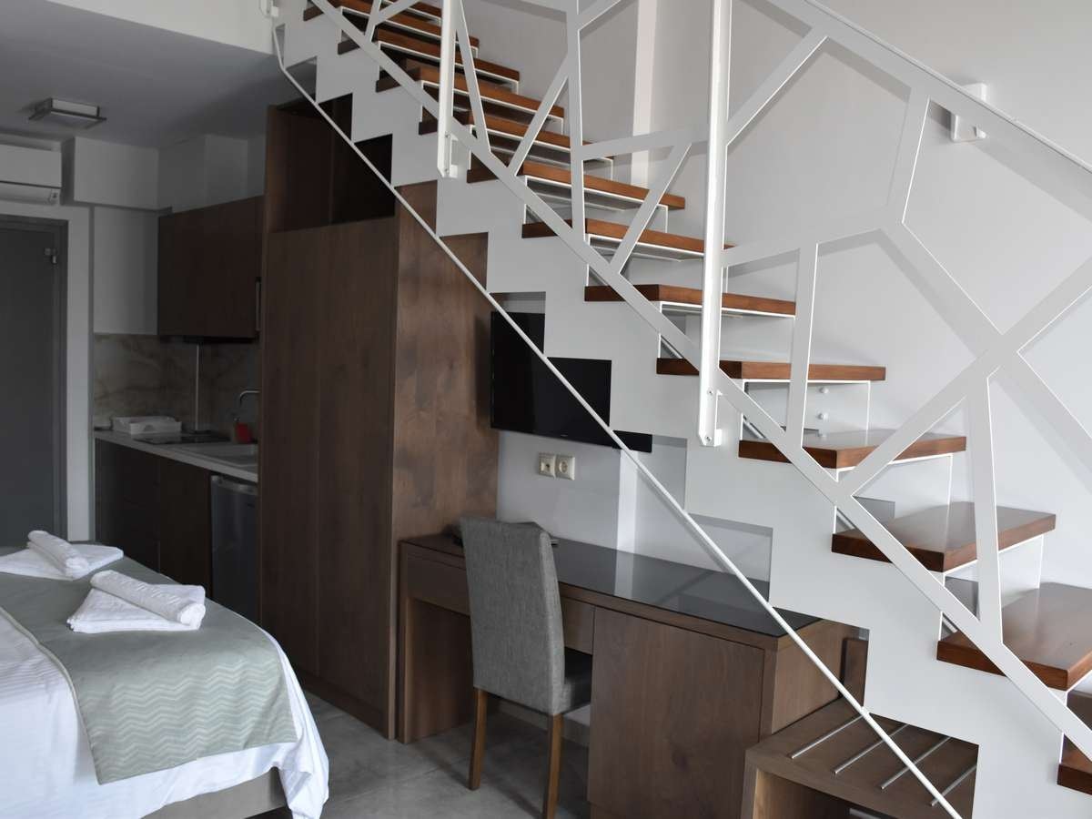 rooms-split-level-apartment