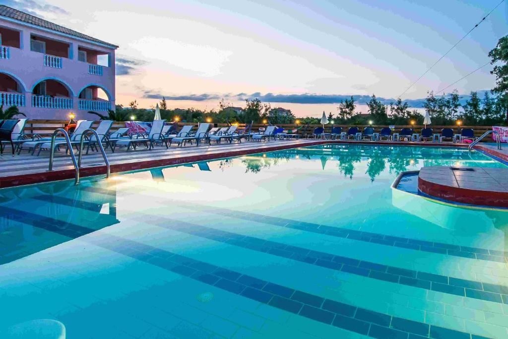 pools-pools