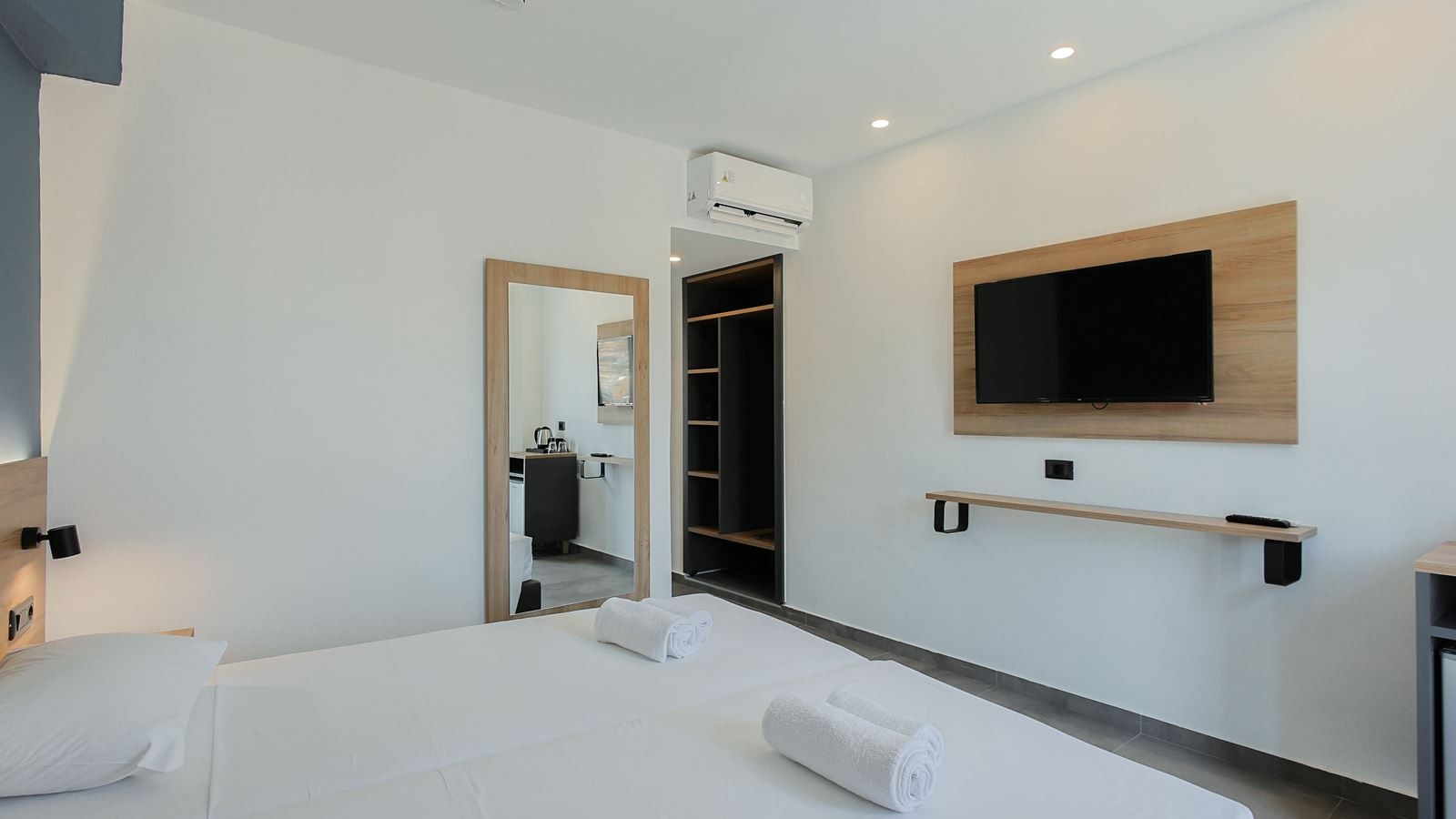 rooms-double-standard-room