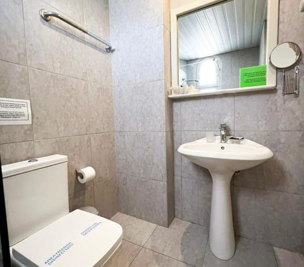 rooms-double-standard-room-garden-view