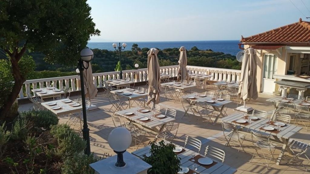 restaurants-restaurants