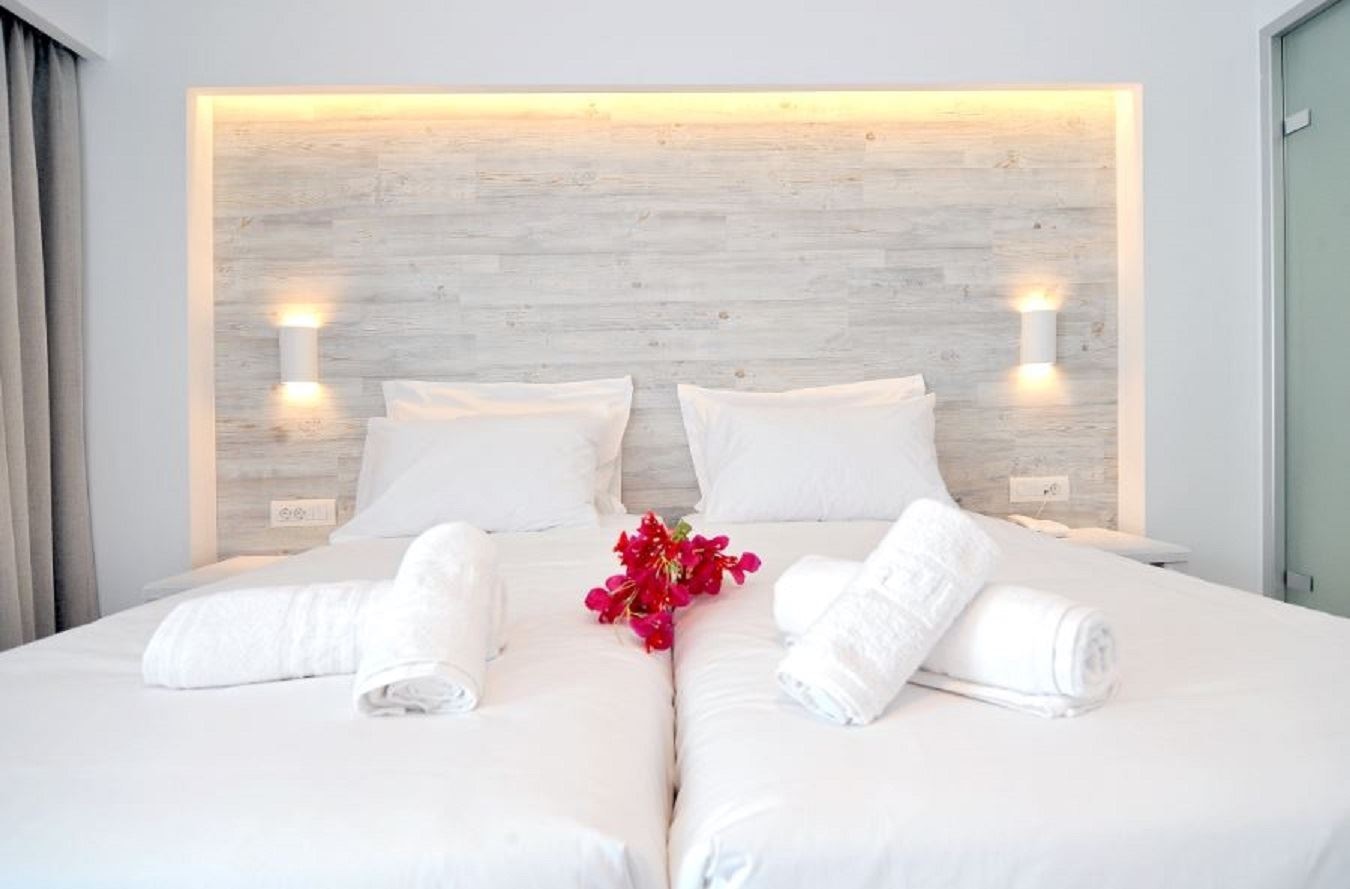 rooms-deluxe-junior-suite-garden-view