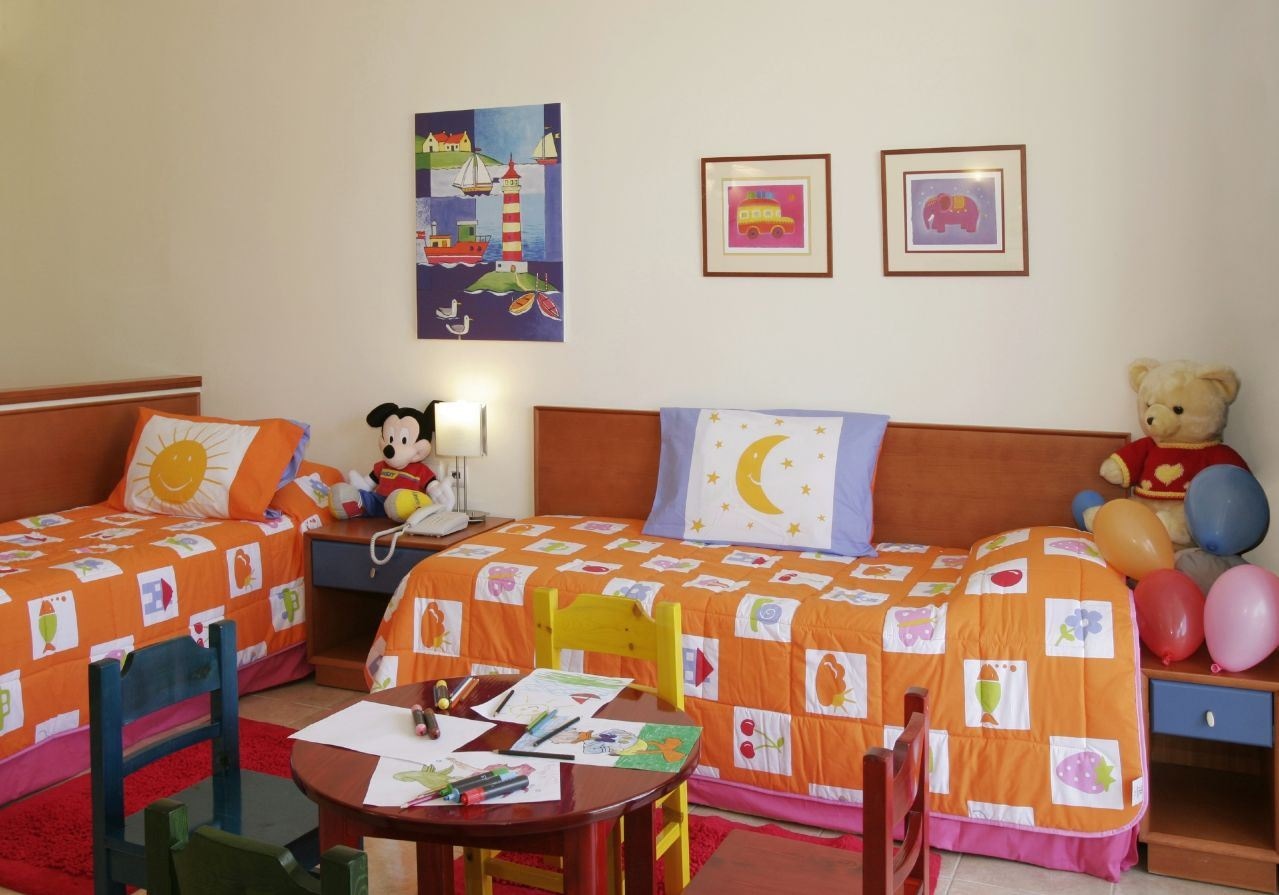 rooms-kid-suite-sea-view