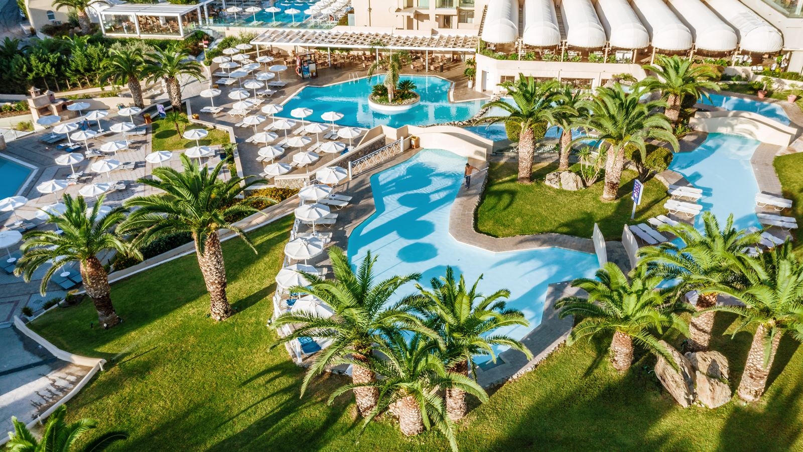 pools-outdoor-childrens-pool