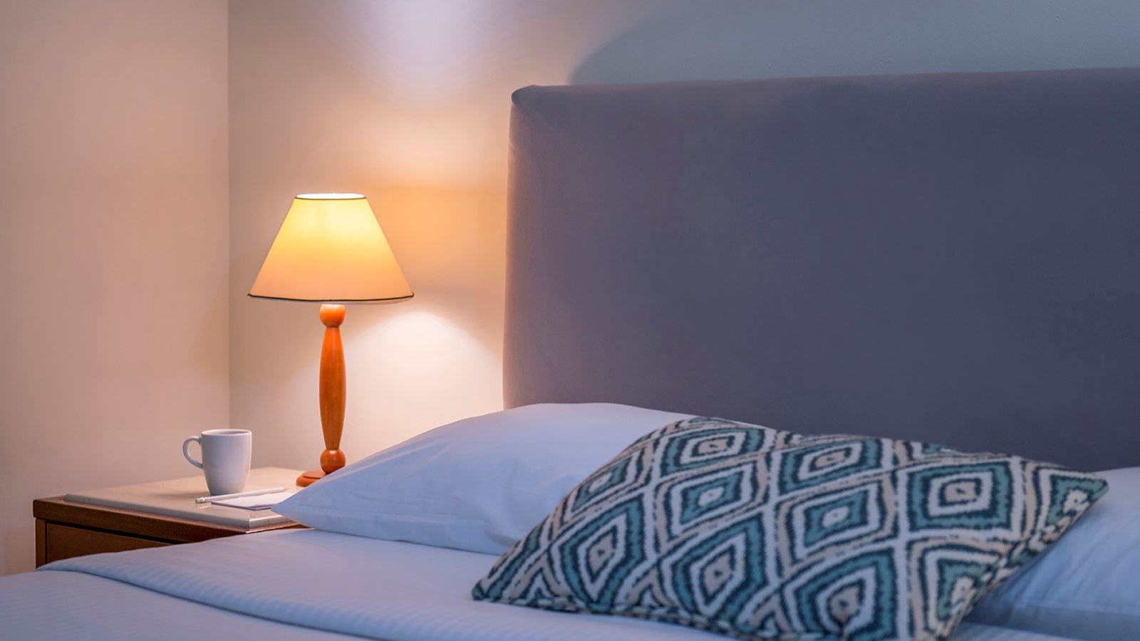 rooms-room-double---side-sea-view--balcony